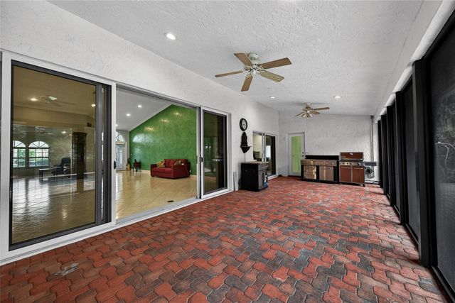 10405 Canoe Brook Circle, Boca Raton, FL 33498