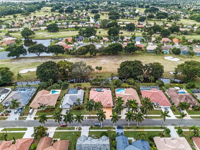 10405 Canoe Brook Circle, Boca Raton, FL 33498