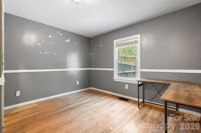 715 Main Street, Hudson, NC 28638