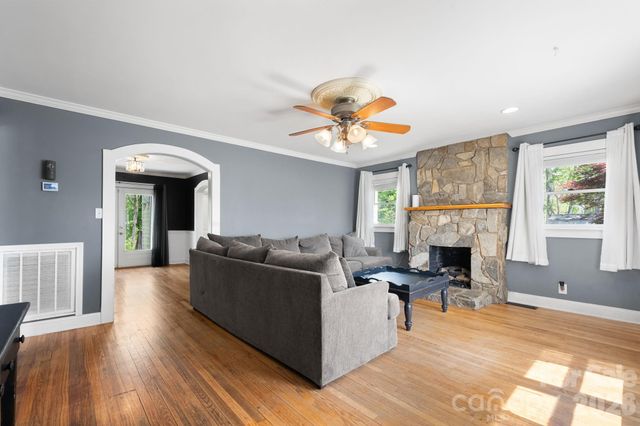 715 Main Street, Hudson, NC 28638