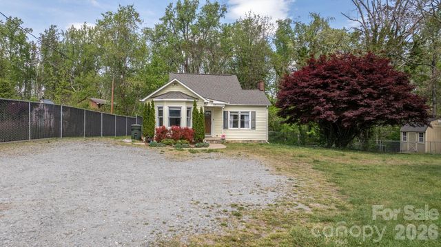 715 Main Street, Hudson, NC 28638