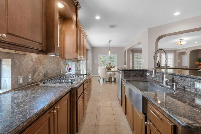 22118 Oakcreek Hollow Lane, Katy, TX 77450