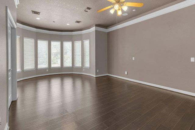 22118 Oakcreek Hollow Lane, Katy, TX 77450