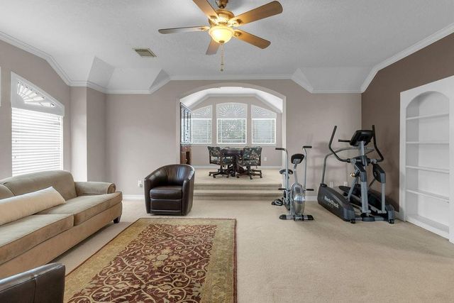 22118 Oakcreek Hollow Lane, Katy, TX 77450