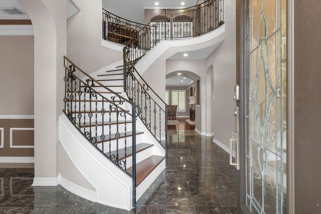 22118 Oakcreek Hollow Lane, Katy, TX 77450