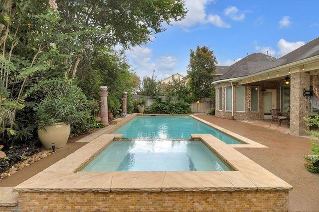 22118 Oakcreek Hollow Lane, Katy, TX 77450