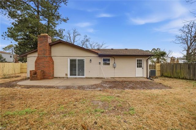 233 Colonel CIR, Virginia Beach, VA 23452