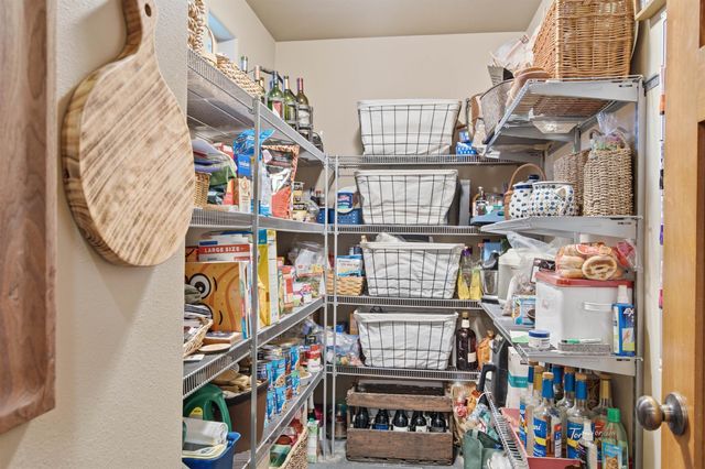 215 W Bristol Ave, Spokane, WA 99224