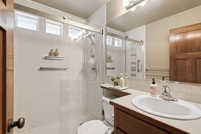 215 W Bristol Ave, Spokane, WA 99224