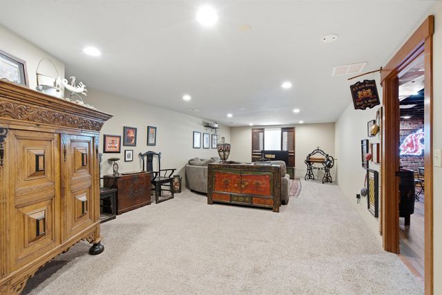 215 W Bristol Ave, Spokane, WA 99224
