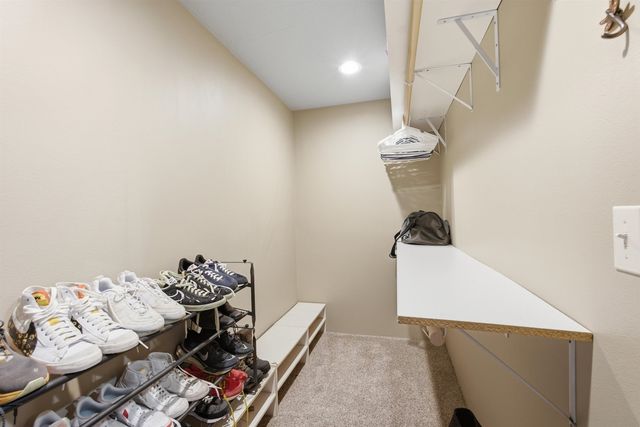 215 W Bristol Ave, Spokane, WA 99224