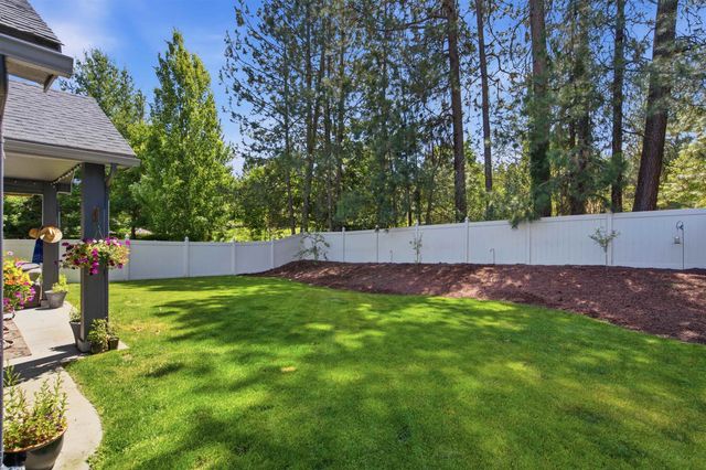 215 W Bristol Ave, Spokane, WA 99224
