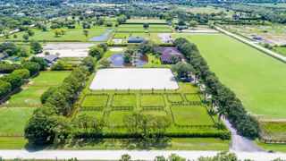 2780 Skipiks Way, Wellington, FL 33470