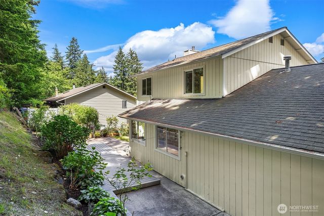 23424 100th Avenue W, Edmonds, WA 98020