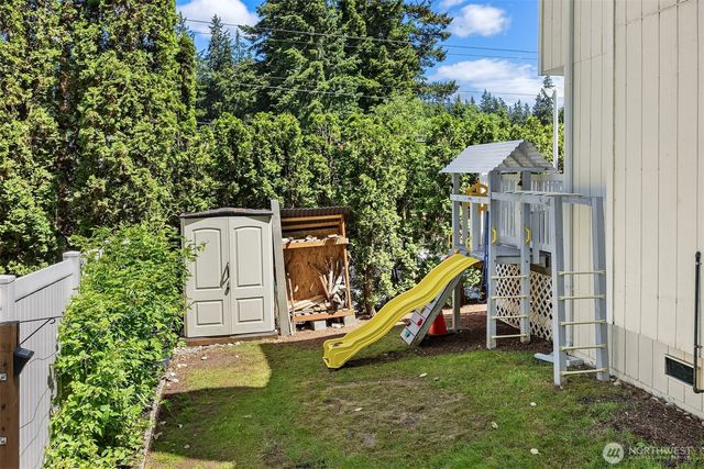 23424 100th Avenue W, Edmonds, WA 98020