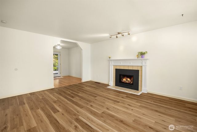 23424 100th Avenue W, Edmonds, WA 98020