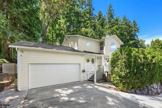 23424 100th Avenue W, Edmonds, WA 98020