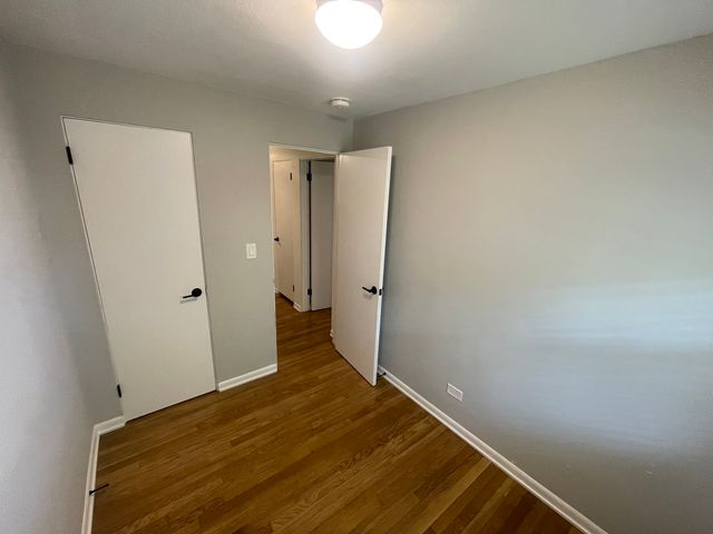 117 E 6th Avenue, Naperville, IL 60563
