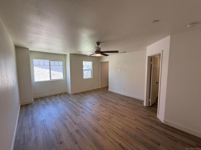 387 Connecticut, El Cajon, CA 92020