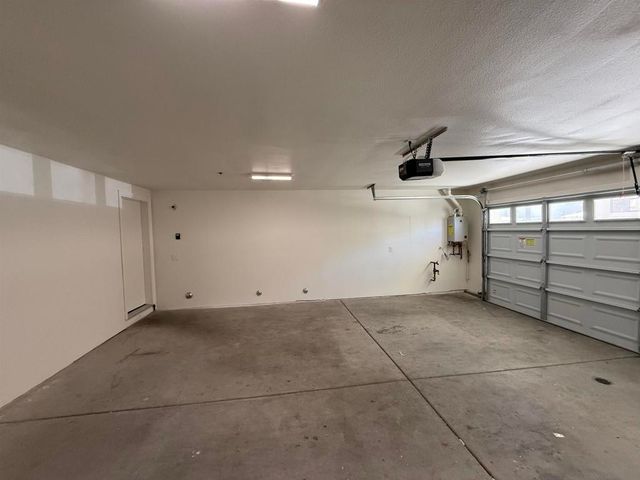 387 Connecticut, El Cajon, CA 92020