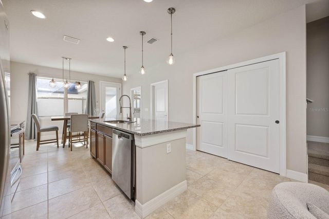 7327 DUXBURY LANE, Winter Garden, FL 34787