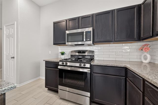 2122 Artic Loon Drive, Conroe, TX 77385