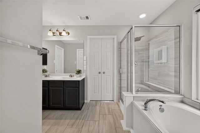 2122 Artic Loon Drive, Conroe, TX 77385
