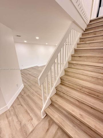 7064 Woodmont Ave, Tamarac, FL 33321