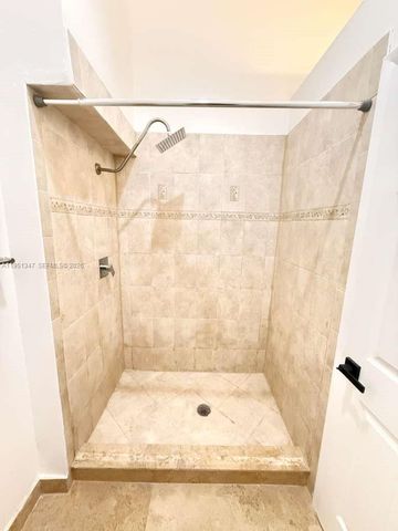 7064 Woodmont Ave, Tamarac, FL 33321