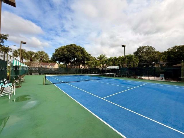 7064 Woodmont Ave, Tamarac, FL 33321