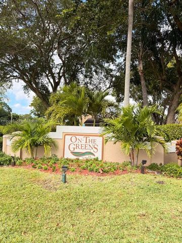 7064 Woodmont Ave, Tamarac, FL 33321