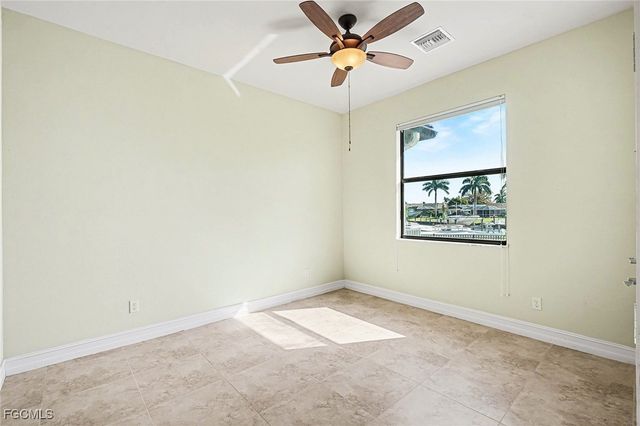 866 Cal Cove DR, Fort Myers, FL 33919
