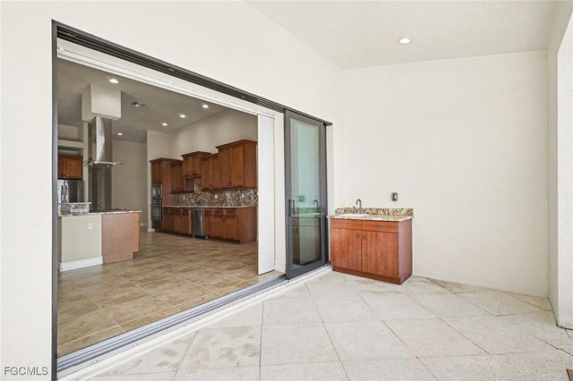 866 Cal Cove DR, Fort Myers, FL 33919