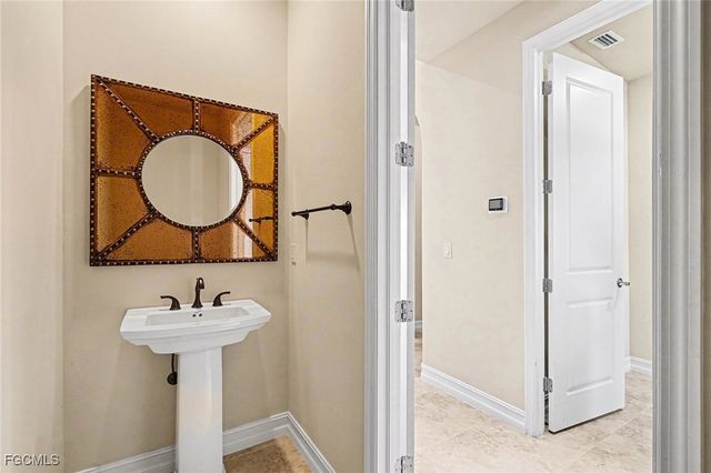 866 Cal Cove DR, Fort Myers, FL 33919