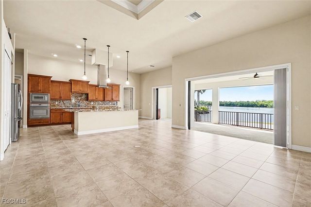866 Cal Cove DR, Fort Myers, FL 33919