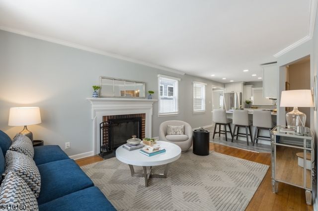 17 Shady Ln, Fanwood Boro, NJ 07023