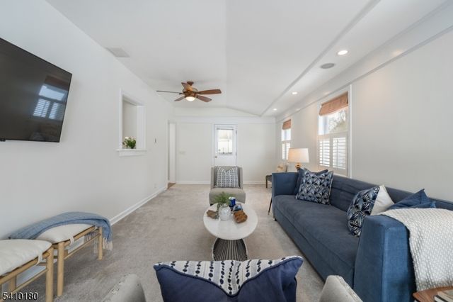 17 Shady Ln, Fanwood Boro, NJ 07023