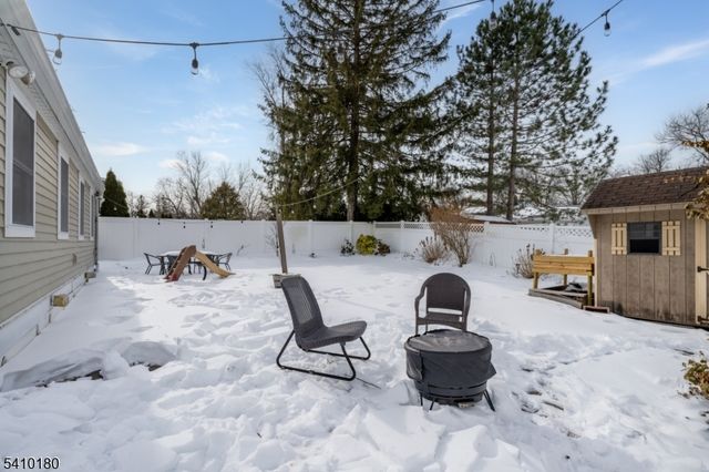 17 Shady Ln, Fanwood Boro, NJ 07023