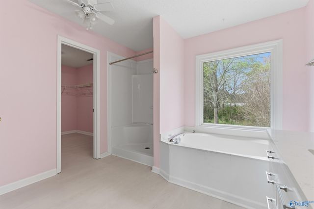 106 Golden Oak Drive NW, Huntsville, AL 35806