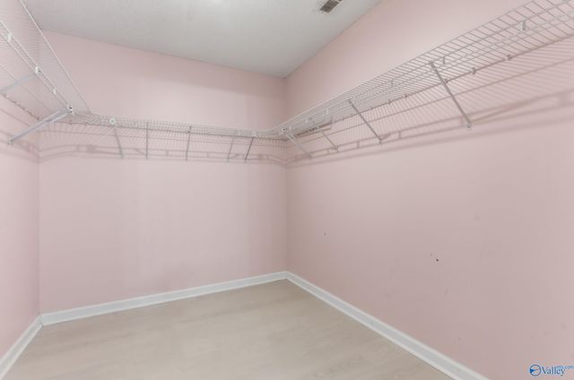 106 Golden Oak Drive NW, Huntsville, AL 35806