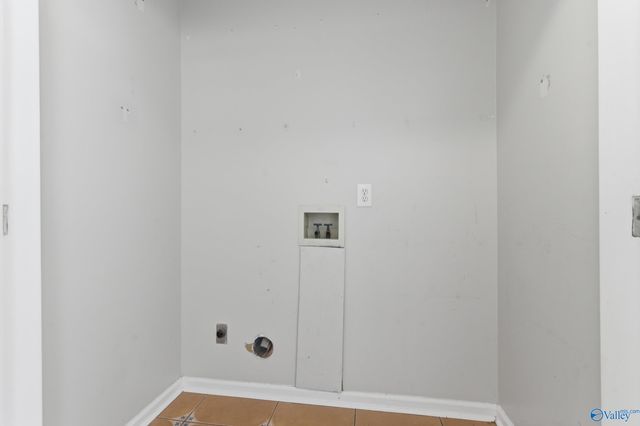 106 Golden Oak Drive NW, Huntsville, AL 35806