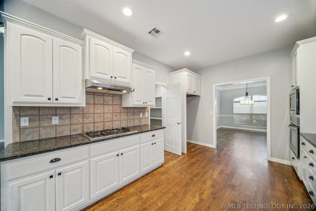 14102 E 104th Street North, Owasso, OK 74055