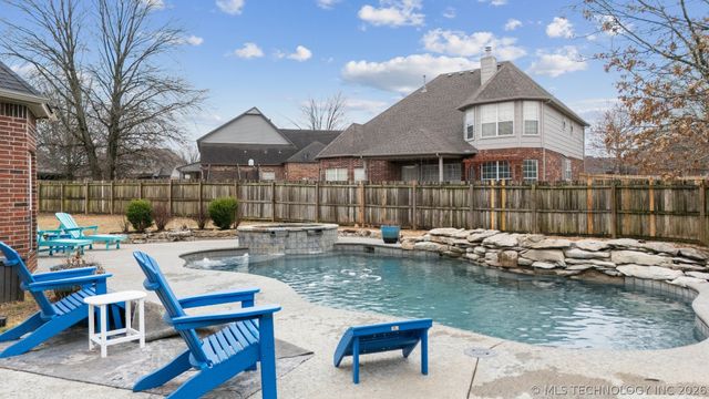 14102 E 104th Street North, Owasso, OK 74055