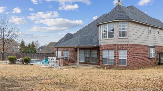 14102 E 104th Street North, Owasso, OK 74055