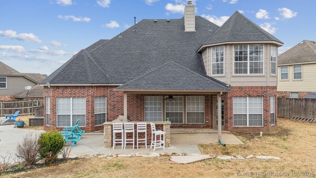 14102 E 104th Street North, Owasso, OK 74055