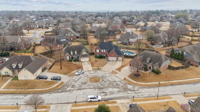 14102 E 104th Street North, Owasso, OK 74055