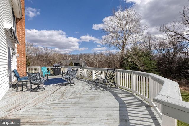 10925 FALLS RD, Lutherville Timonium, MD 21093