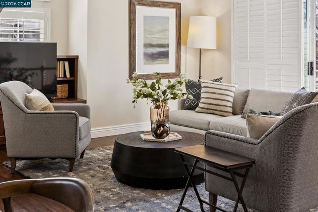 19 Danville Oak Pl, Danville, CA 94526