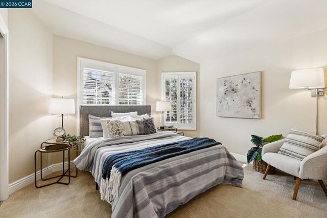 19 Danville Oak Pl, Danville, CA 94526