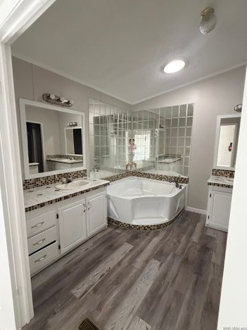 932 Wild Persimmon, San Antonio, TX 78245